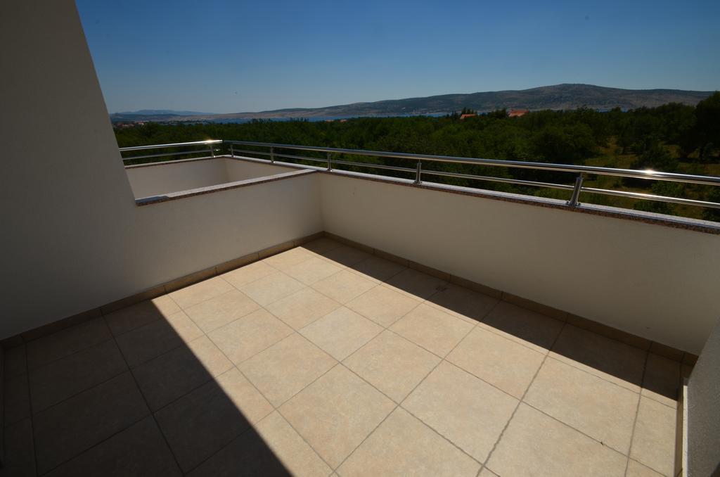 Apartment Anica Kuk Стариград-Пакленица Номер фото