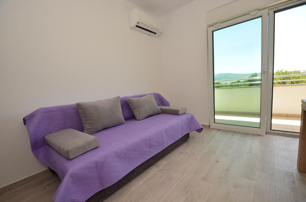 Apartment Anica Kuk Стариград-Пакленица Номер фото