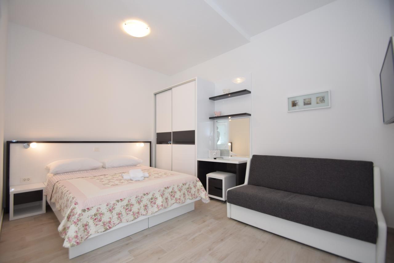 Apartment Anica Kuk Стариград-Пакленица Экстерьер фото