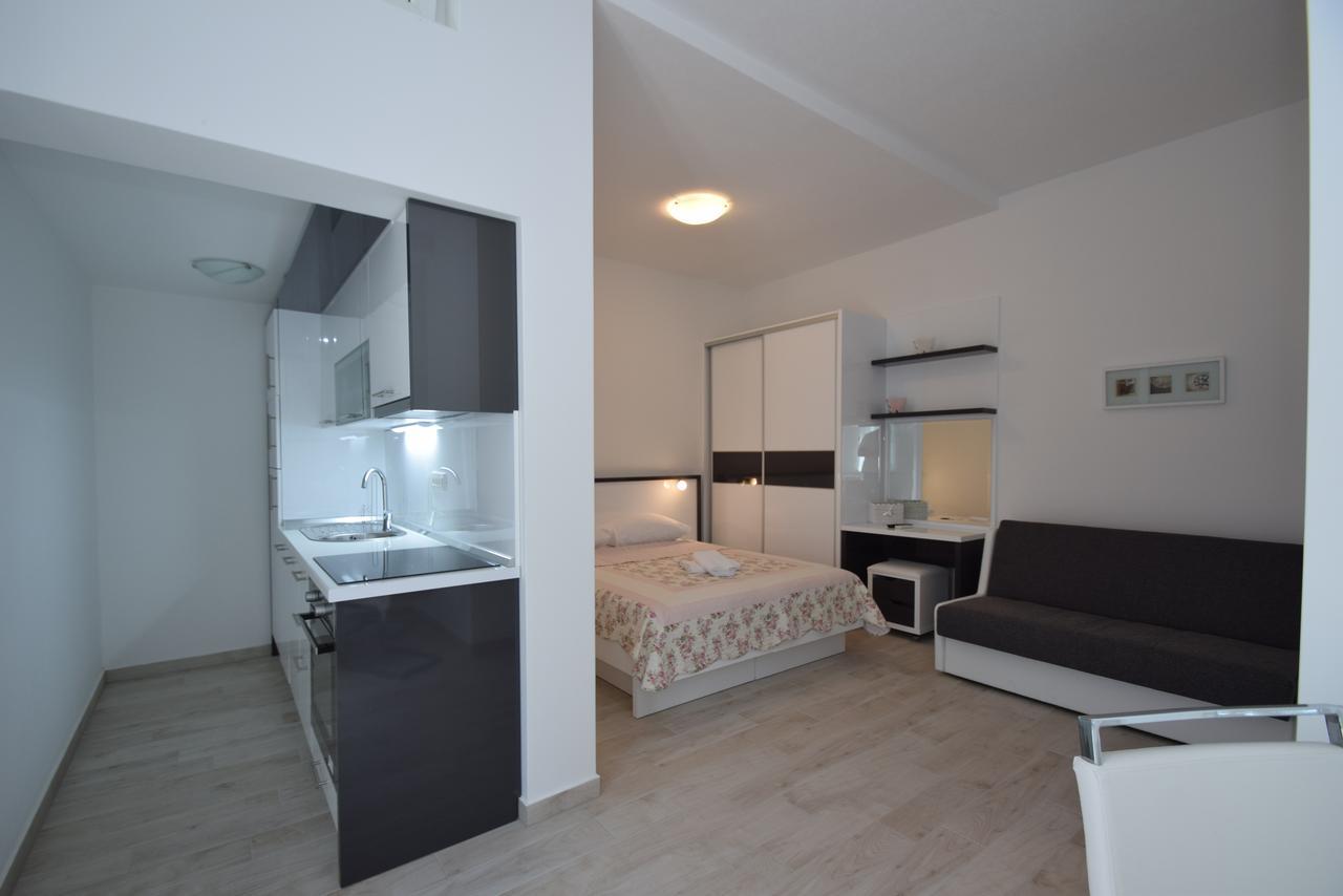 Apartment Anica Kuk Стариград-Пакленица Экстерьер фото