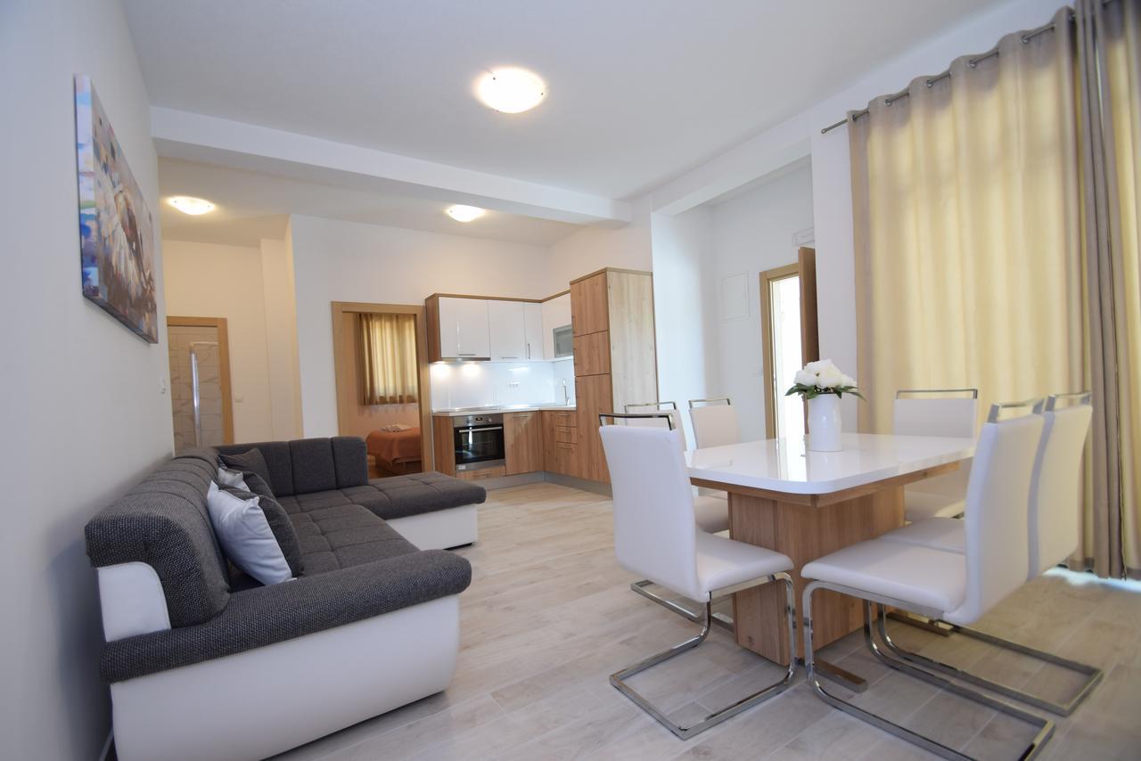 Apartment Anica Kuk Стариград-Пакленица Экстерьер фото