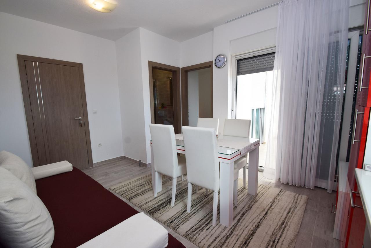 Apartment Anica Kuk Стариград-Пакленица Экстерьер фото